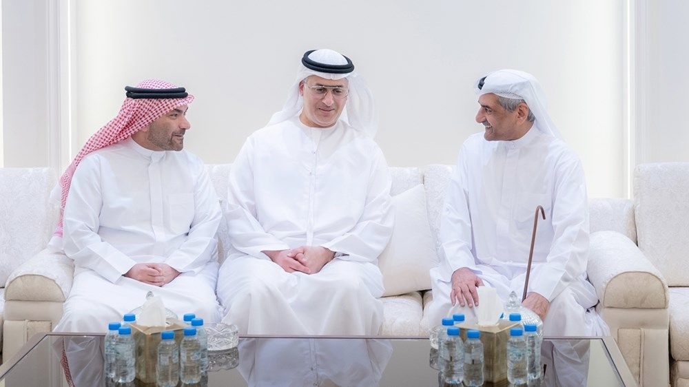 حاكم الفجيرة يحضر مأدبة إفطار أقامها أبناء المرحوم حمد بن سيف الشرقي