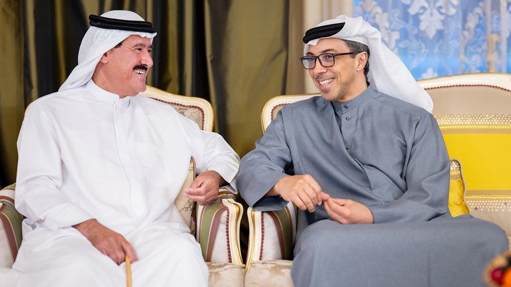 منصور بن زايد يحضر مأدبة إفطار سلطان بن حمدان