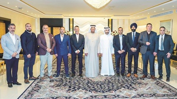 سعود بن صقر يستقبل المهنئين برمضان على مأدبة إفطار