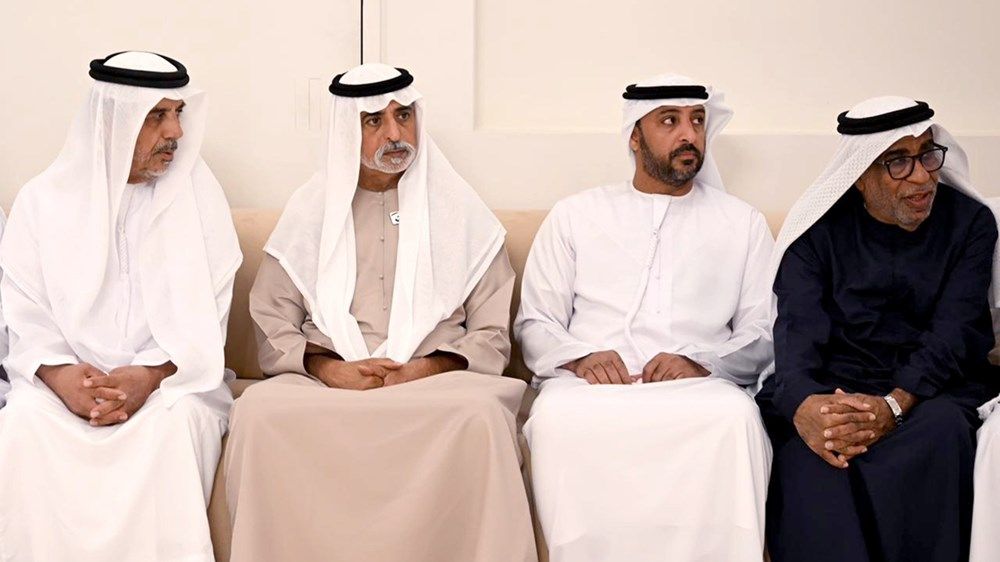 نهيان بن مبارك يقدِّم واجب العزاء في شهيد الوطن والواجب سعيد راشد البلوشي