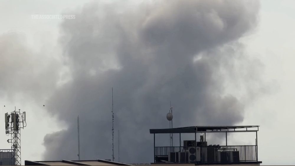 الضربات تتكثف فوق إيران وترمب يبدد موجة صعود النفط