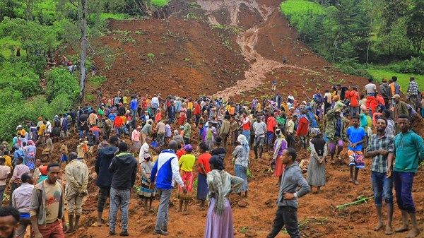 إثيوبيا.. انهيارات أرضية تودي بحياة 50 شخصاً