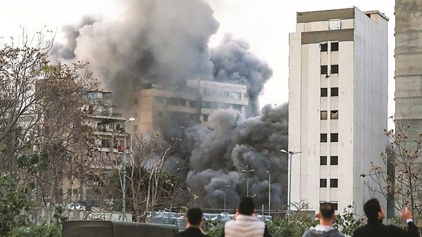 الجيش الإسرائيلي يهدد بتوسيع هجماته على لبنان