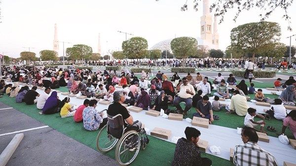 340 ألف مستفيد من مشروع «ضيوفنا الصائمون» في جامع الشيخ خليفة الكبير