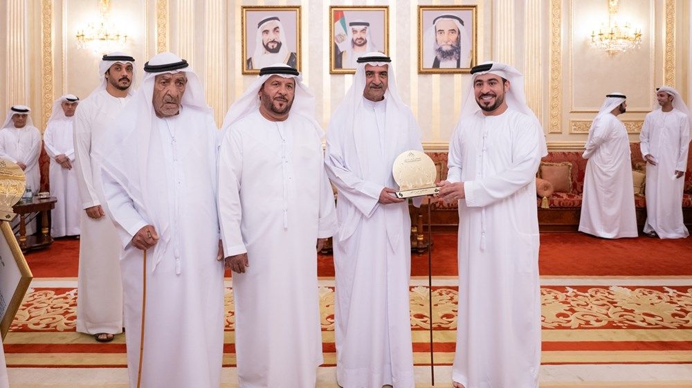 حمد الشرقي يستقبل فريق مسرح دبا للثقافة والفنون الفائز بجوائز مهرجان «الدن» الدولي للمسرح في مسقط