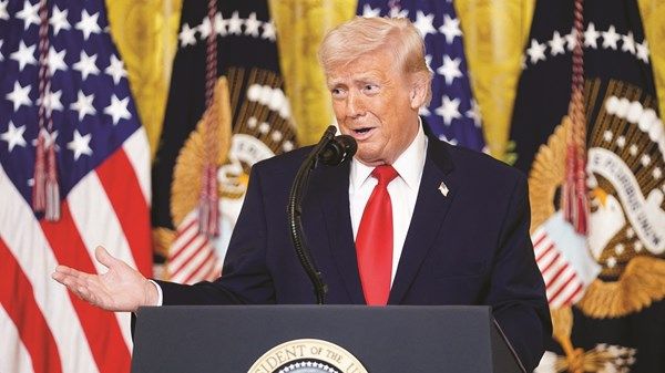 ترامب يتوعد إيران بضربات أشدّ