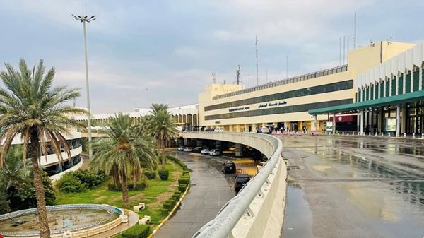 مسيّرات وصواريخ تهاجم قاعدة عسكرية في مطار بغداد