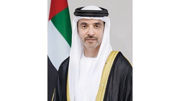 هزاع بن زايد: في يوم الطفل الإماراتي نؤكد أهمية توفير الرعاية الأفضل لأطفالنا