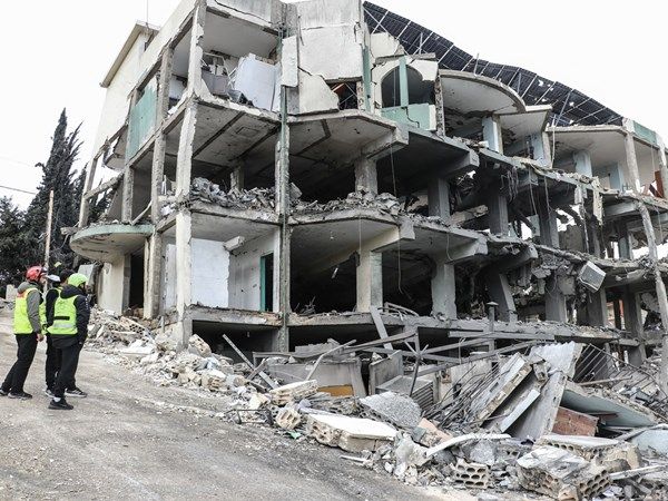 قتلى وعدة إصابات جراء غارتين إسرائيليتين على جنوب لبنان