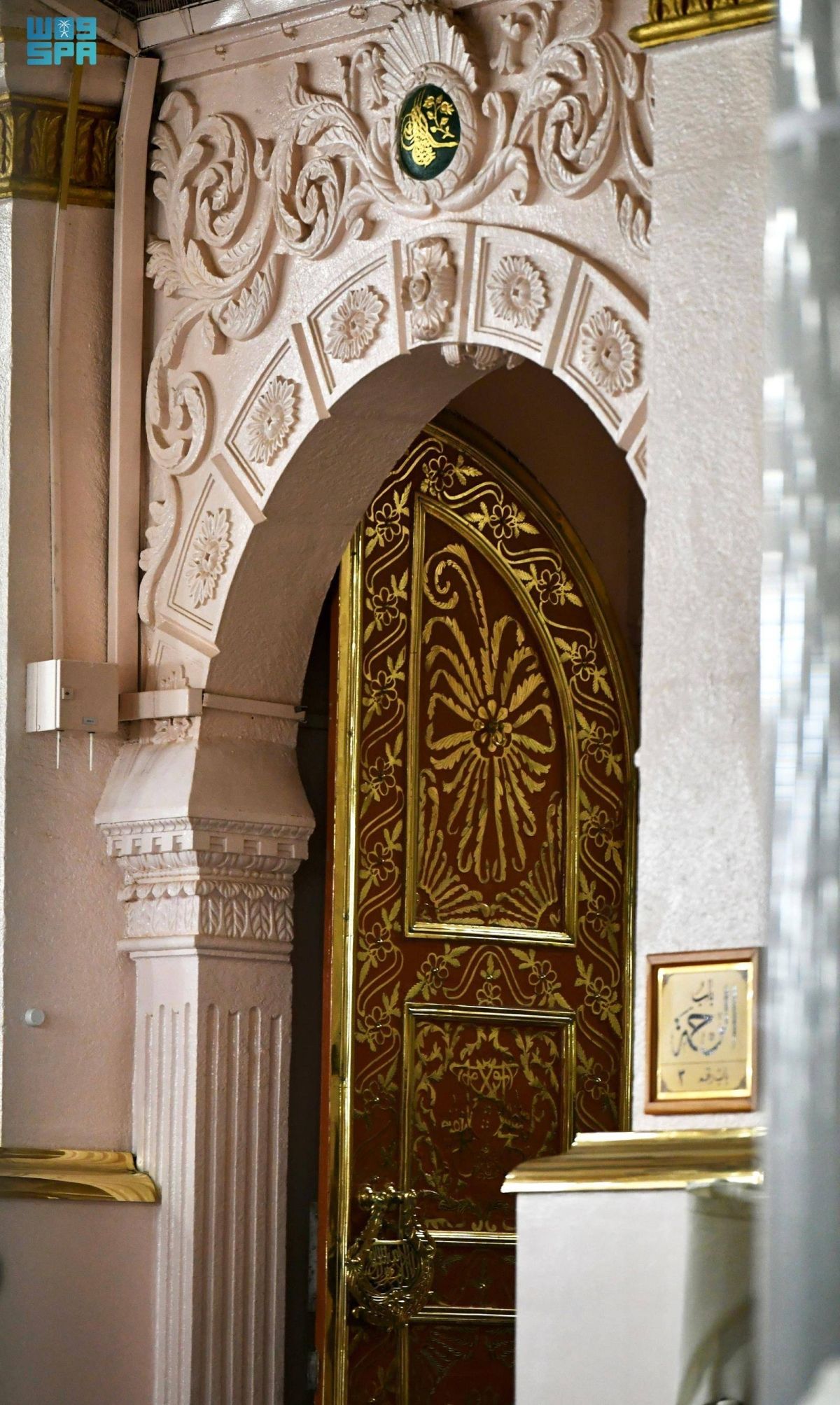 «باب الرحمة» في المسجد النبوي.. معلم تاريخي ارتبط بحادثة الاستسقاء في السيرة النبوية