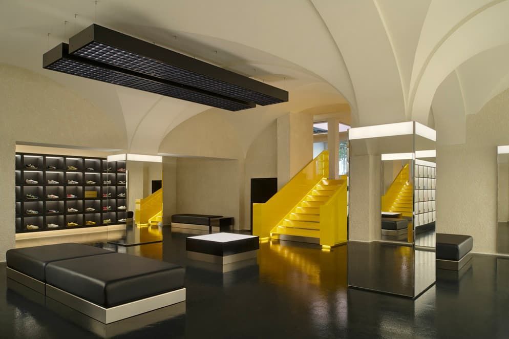 اليابان | كيف تحولت أونيتسوكا تايغر اليابانية من علامة رياضية متواضعة إلى أيقونة في عالم الموضة؟