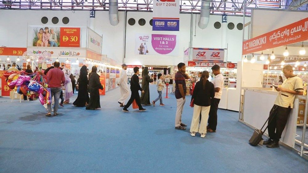 حركة تسوّق نشطة بالمراكز التجارية قبل عيد الفطر