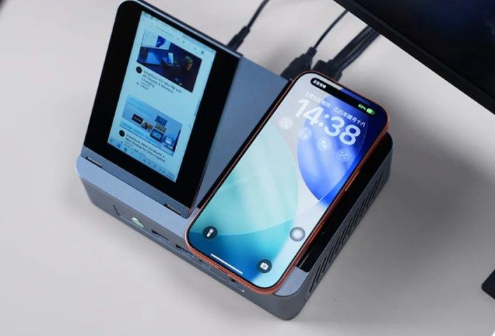 تكنولوجيا: حاسوب ViewDock G2 المصغر من فيودوك ينطلق بشاشة مدمجة وقاعدة شحن لاسلكية