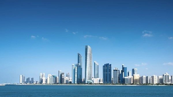 الطقس المتوقع على الإمارات غدا