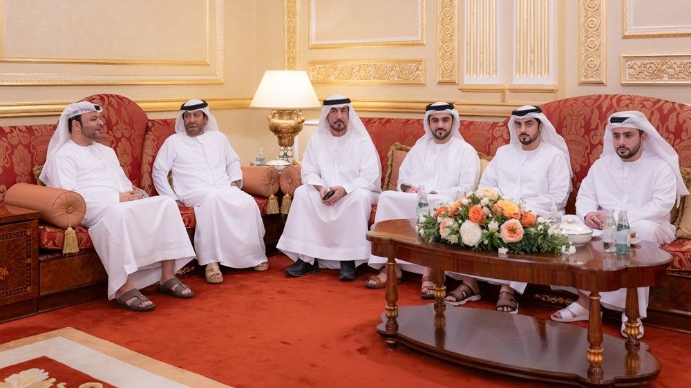 حمد الشرقي يواصل استقبال المهنئين بعيد الفطر المبارك بحضور ولي عهد الفجيرة