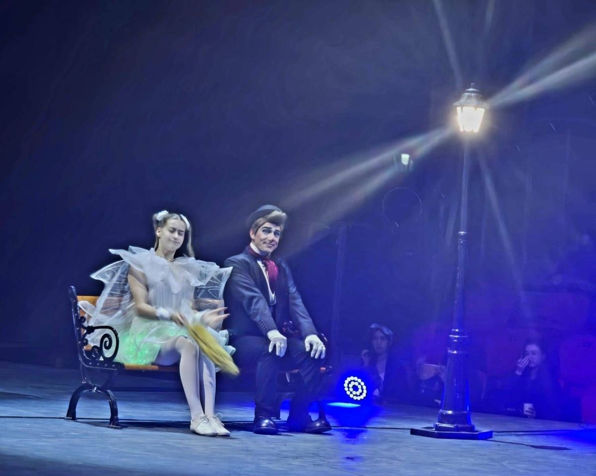 "سيرك بلوما: عاصفة من الإبداع والخيال في عروس البحر الأحمر