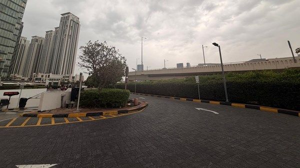 الأمطار تعم الدولة.. تفاوت في الغزارة مصحوب بالبرد والرعد