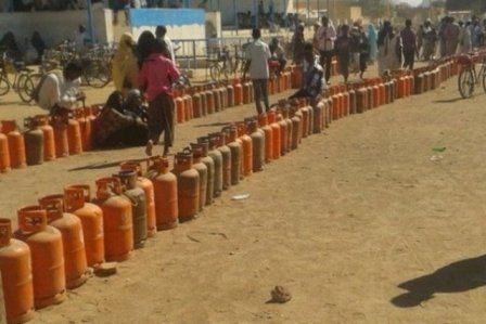 تنفيذي الخرطوم: توفر الوقود وغاز الطبخ وعمل المخابز والمواصلات خلال اليوم الرابع من عيد الفطر