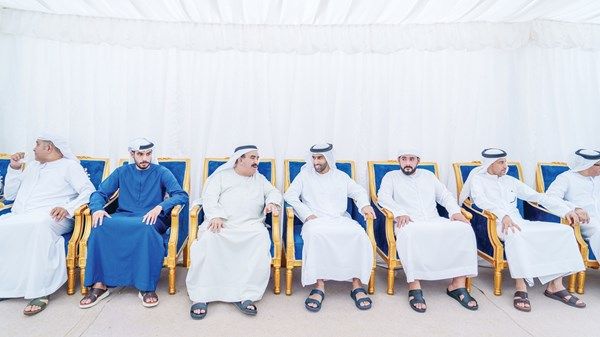 خالد بن سعود يعزّي في وفاة يوسف عبيد الحمر