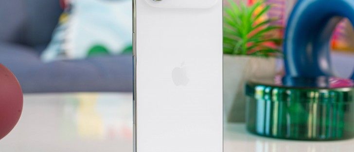 تكنولوجيا: iPhone Air يتفوق بشكل كبير على iPhone 16 Plus في المبيعات وفق تقرير جديد