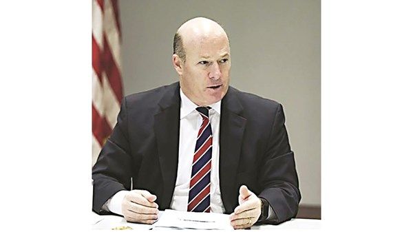 مدير شؤون الخليج السابق في «البنتاجون» لـ «الاتحاد»: الاعتداءات الإيرانية انتهاك واضح للقانون الدولي