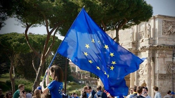 تراجع طلبات اللجوء في الاتحاد الأوروبي