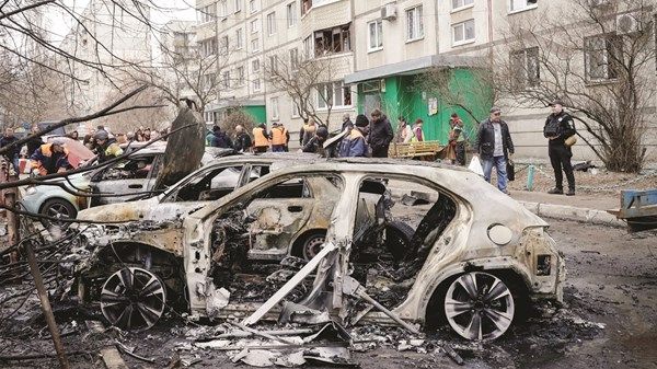 أوكرانيا تطلق هجمات واسعة على روسيا