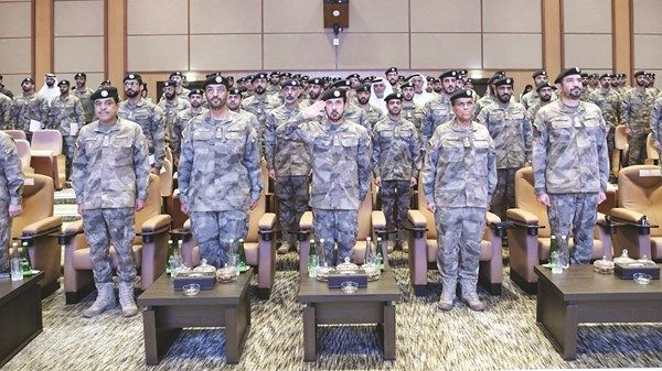 شرطة أبوظبي تنظم الملتقى القيادي الأول لعام 2026