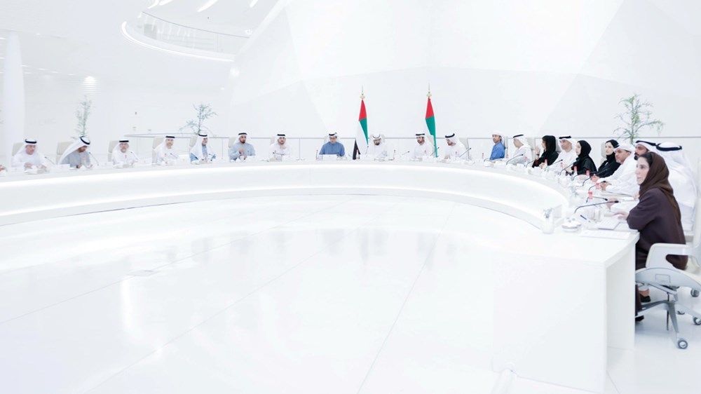 محمد بن راشد يترأس اجتماعاً لمجلس الوزراء