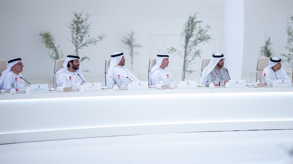 برئاسة محمد بن راشد.. مجلس الوزراء يشيد بالروح الدفاعية العالية لقواتنا المسلحة