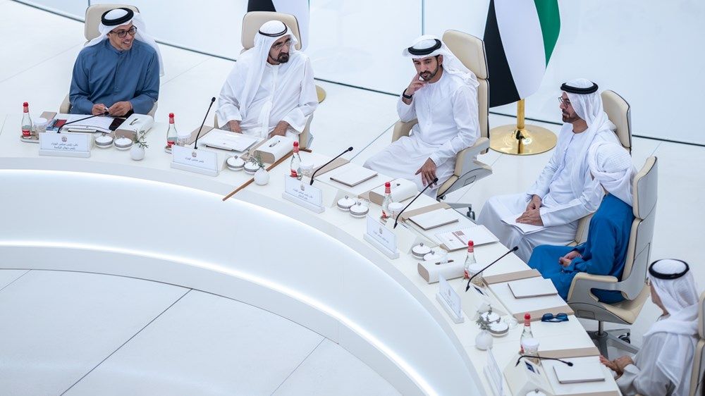 برئاسة محمد بن راشد.. مجلس الوزراء يشيد بالروح الدفاعية العالية لقواتنا المسلحة