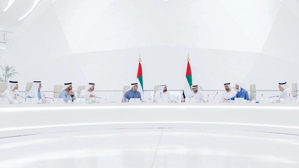 محمد بن راشد يترأس اجتماعاً لمجلس الوزراء