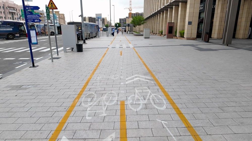 دبي تستهدف إنشاء 1000 كيلومتر من مسارات المشاة والدراجات بحلول 2030