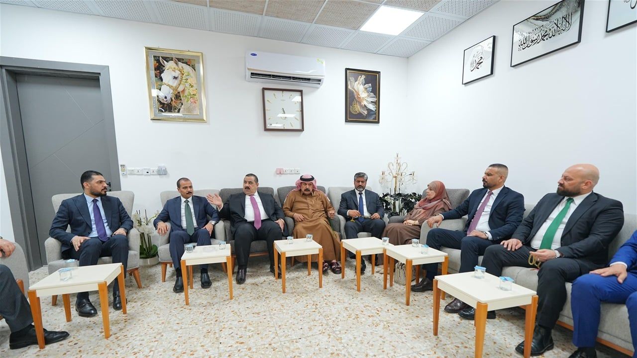 السامرائي يعقد اجتماعاً مع عدد من قيادات ونواب وأعضاء مجلس محافظة بغداد لتحالف العزم