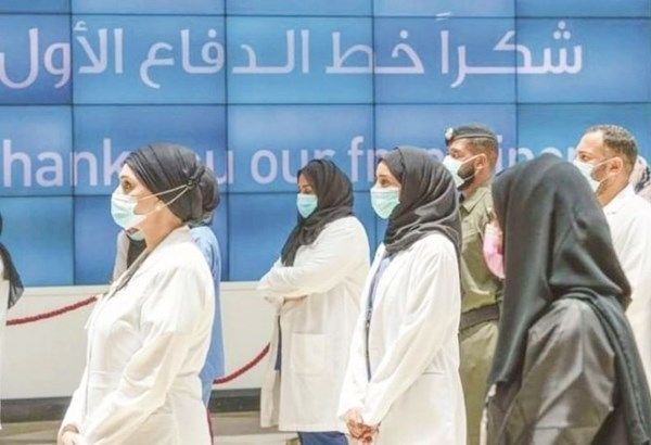 "فخر الوطن": في يوم الطبيب العالمي نعتز بأبطال خط الدفاع الأول في الإمارات