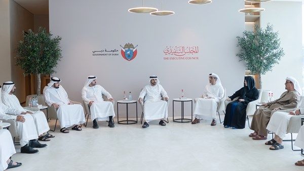 حمدان بن محمد يعتمد تسهيلات للقطاع الاقتصادي في دبي بقيمة مليار درهم
