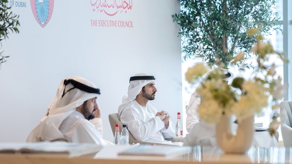 حمدان بن محمد يعتمد تسهيلات للقطاع الاقتصادي في دبي بقيمة مليار درهم