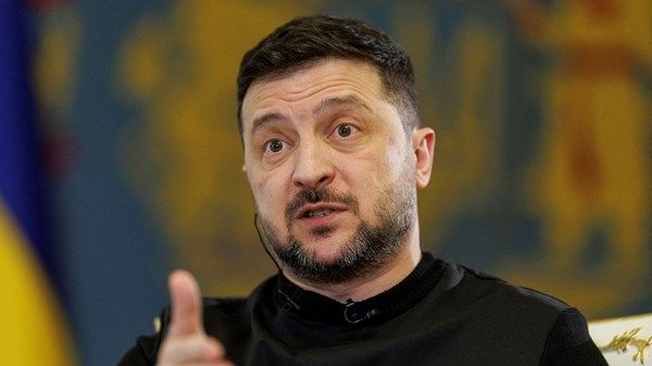 زيلينسكي يعرض على روسيا وقف الهجمات المتبادلة على منشآت الطاقة