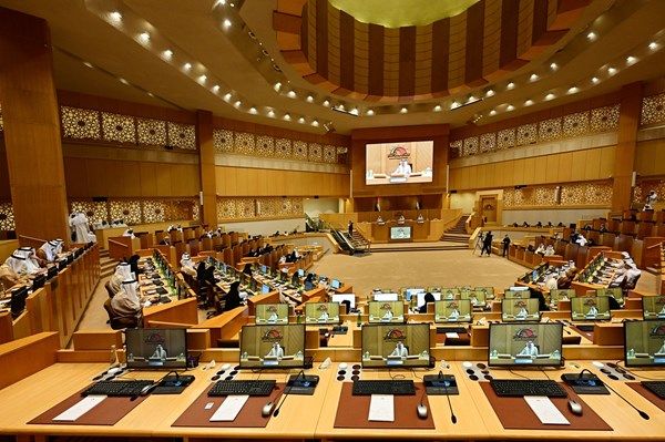 "الوطني الاتحادي" يتبنى توصيات بشأن سياسات وبرامج التعليم العالي والبعثات والمنح الدراسية