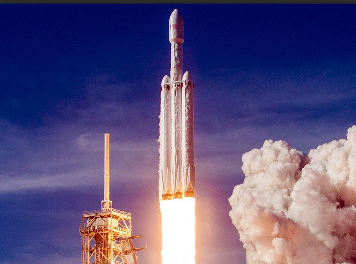 تكنولوجيا: SpaceX يواجه عطلًا جديدًا في أقمار ستارلينك رغم سلامة محطة الفضاء الدولية ومهمة Artemis II