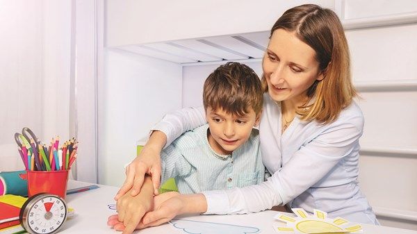 الإمارات تحتفي باليوم العالمي للتوعية بالتوحد