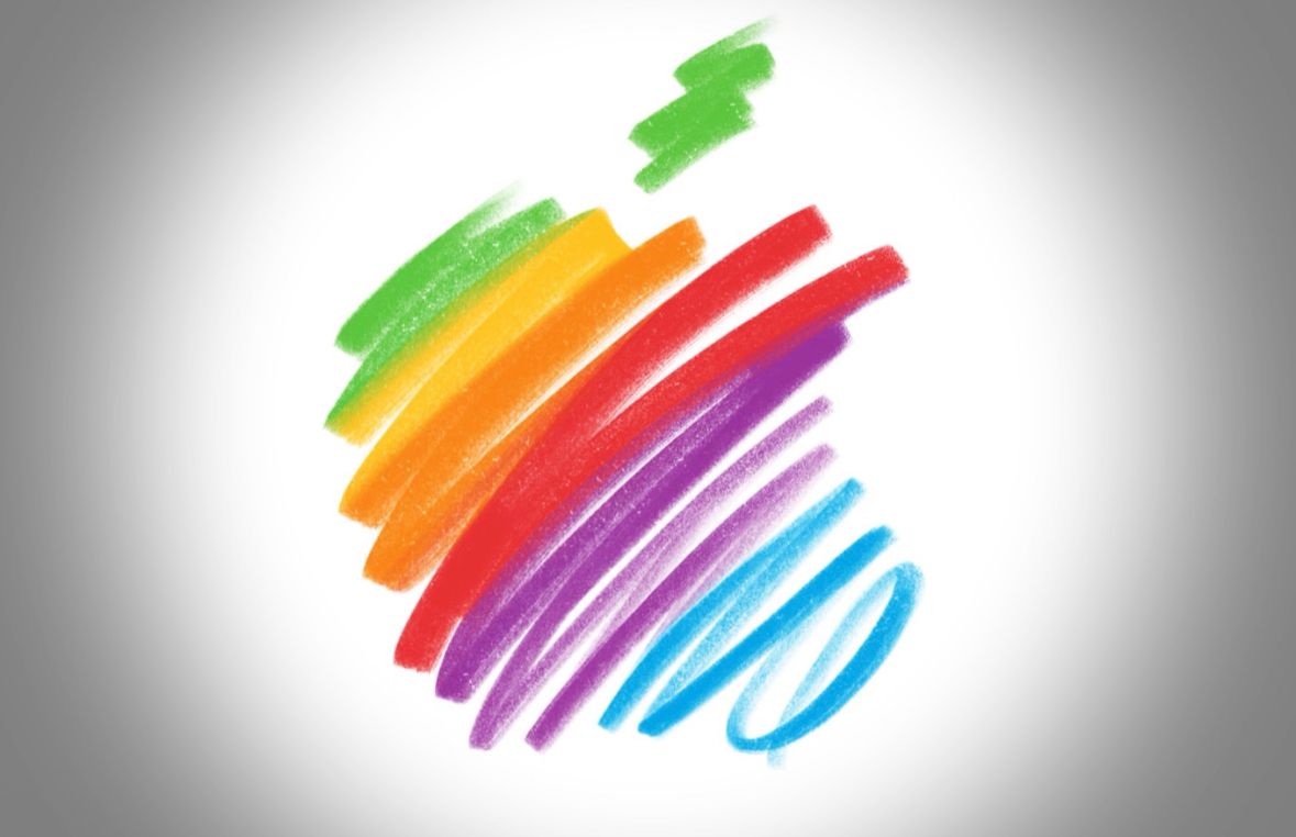 تكنولوجيا: أبل تكشف عن نماذج أولية لم تُعرض من قبل على يد تيم كوك