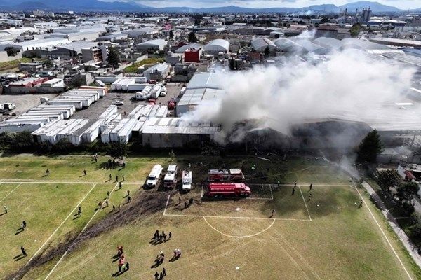 3 قتلى بتحطم طائرة صغيرة وسط المكسيك