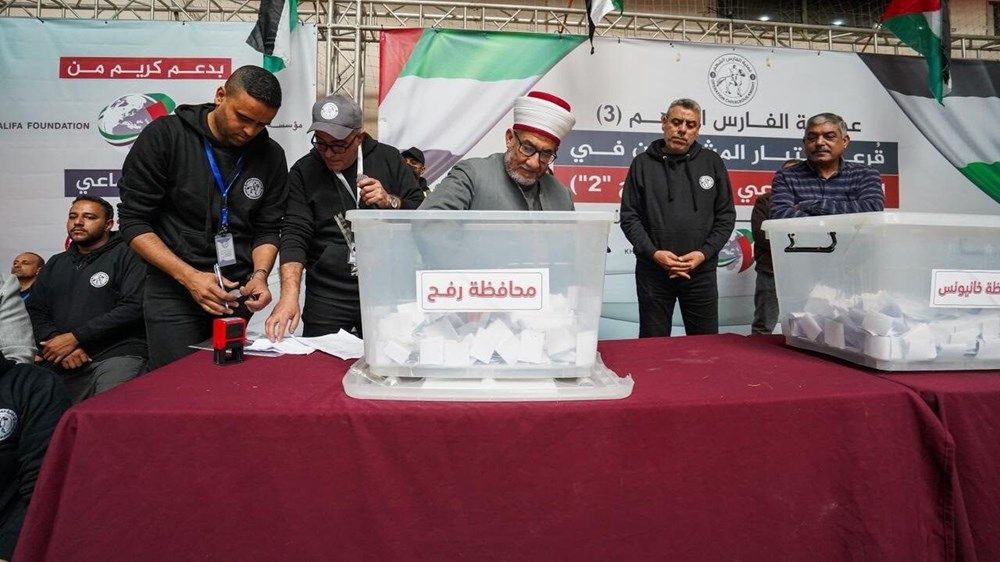 "الفارس الشهم 3" تُجري قرعة لاختيار العرسان لزفاف جماعي في غزة