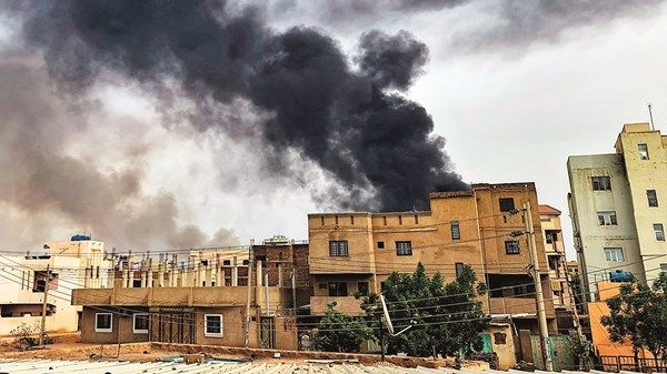 10 قتلى بقصف استهدف مستشفى وسط السودان