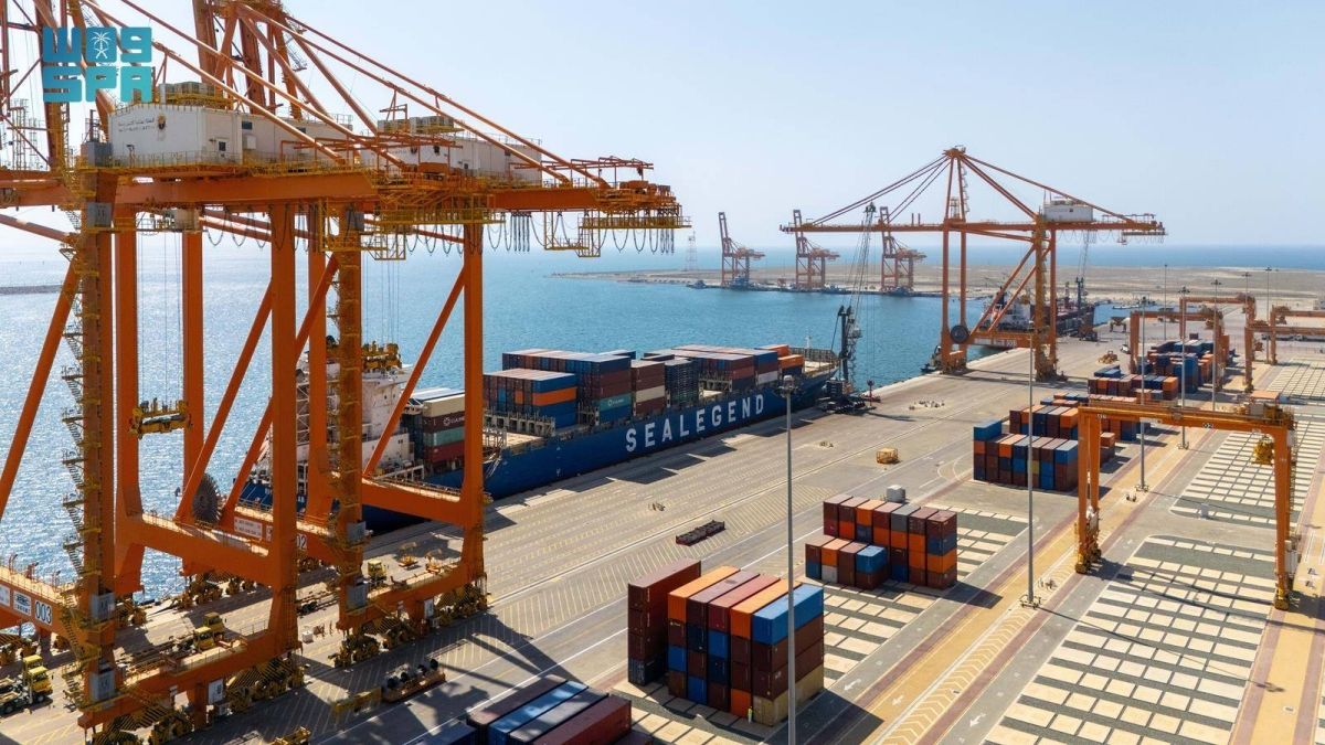ميناء جازان للصناعات الأساسية والتحويلية يعزز قدرات المملكة اللوجستية على البحر الأحمر