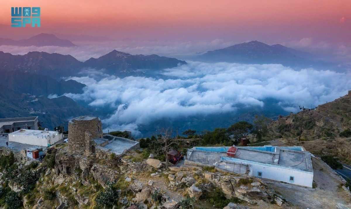 القطاع الجبلي بجازان.. قمم طبيعية ساحرة وإطلالات بانورامية في جنوب المملكة