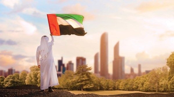 سعادة الإنسان.. أولوية راسخة في الإمارات