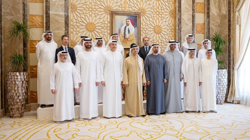 منصور بن زايد يترأس اجتماع مجلس إدارة شركة مبادلة للاستثمار