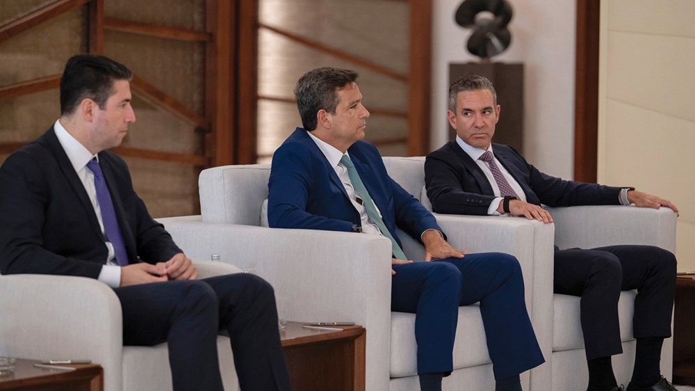 خالد بن محمد بن زايد يلتقي الرئيس التنفيذي لمؤسسة «نوبنك» للخدمات المالية والمصرفية الرقمية